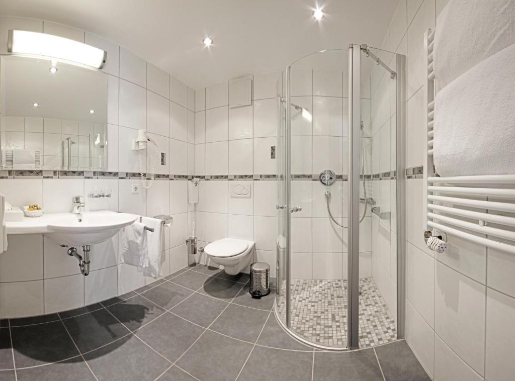 Hotel Fortuna Kirchzarten Pokoj fotografie